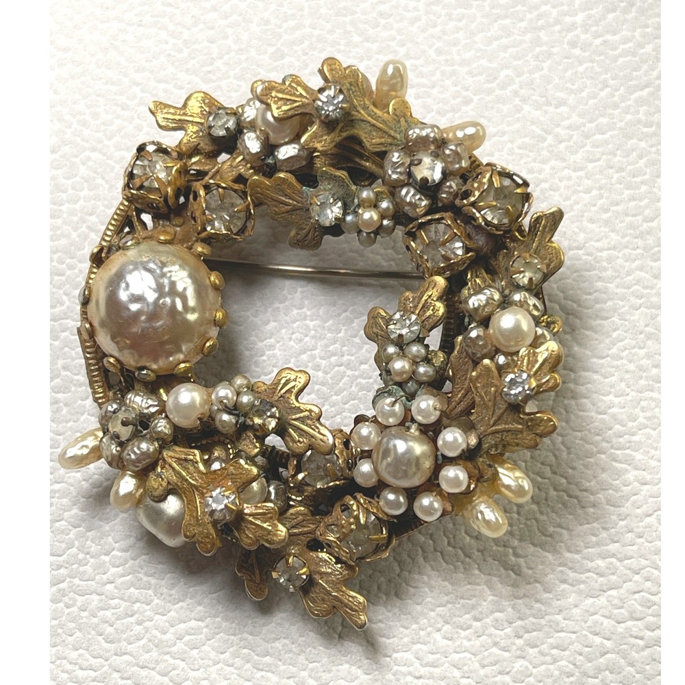 Vintage Miriam Haskell Pearl Rhinestone Floral Wreath Brooch Gold Tone Signed